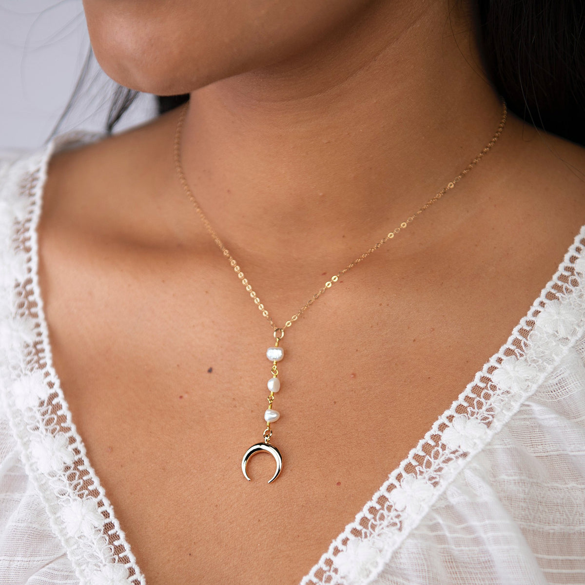 Crescent Horn Pearl Lariat Necklace